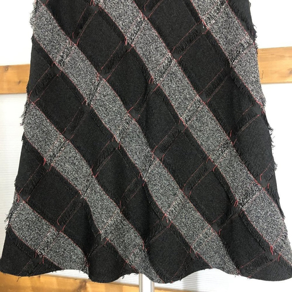 Denver Hayes Diagonal Stripe Patchwork Fringe Midi Dress Black Grey Red Sz 8 - Picture 4 of 15